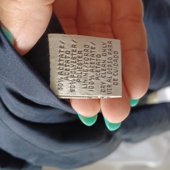 Vintage Jacqueline Ferrar Sheath Dress. Navy with Cream trim, lined - Picture 8 of 8